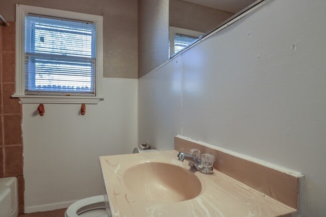 Building Photo - 2108 38th St