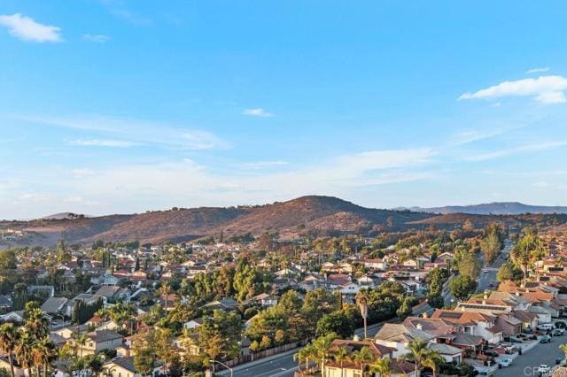 Building Photo - 9346 Laurentian Dr