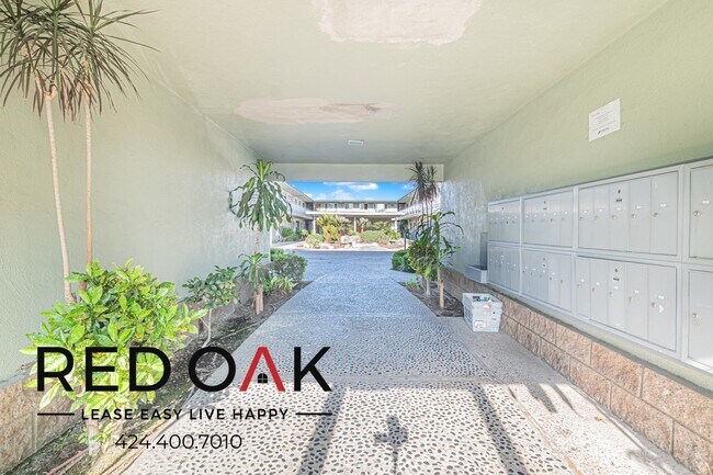 Building Photo - 16220 Bellflower Blvd