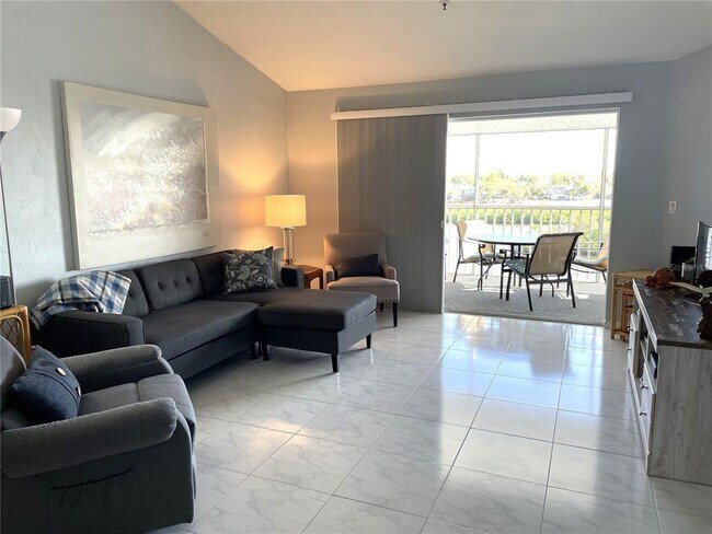 Building Photo - 1401 S McCall Rd