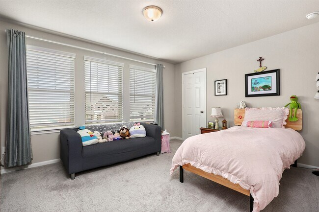 Building Photo - 2108 Sweet Bay Dr