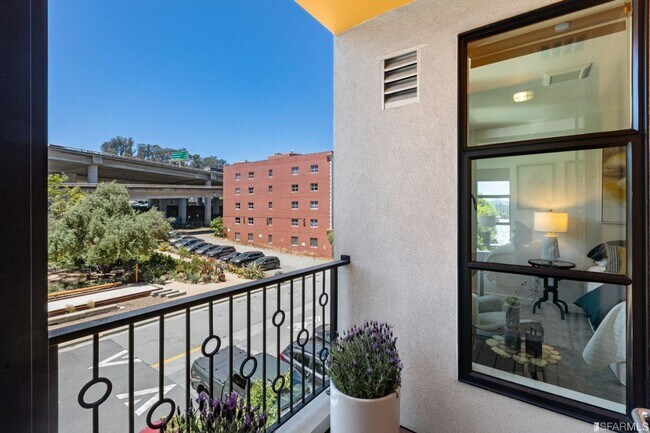 Building Photo - Coming Soon! Spacious 3BR Corner Condomini...