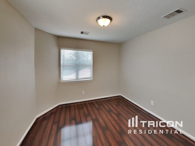 Building Photo - 18418 Westgate Springs Ln