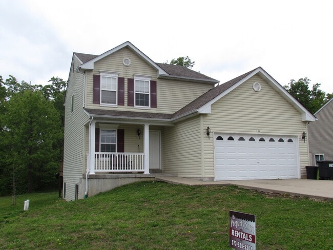Building Photo - AVAILABLE 6/23/2025!