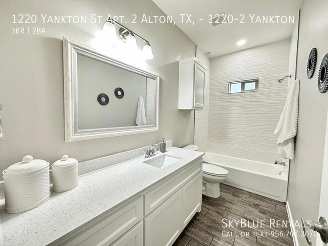 Building Photo - 1220 S Yankton St