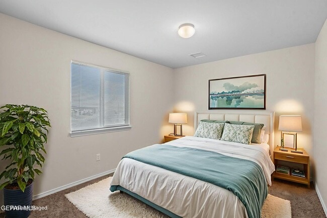 Building Photo - 11506 Summer Dr