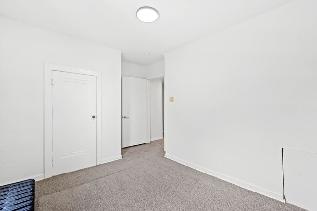 Building Photo - Available April 1st! Beautiful 3-Bedroom Home in Clairton!