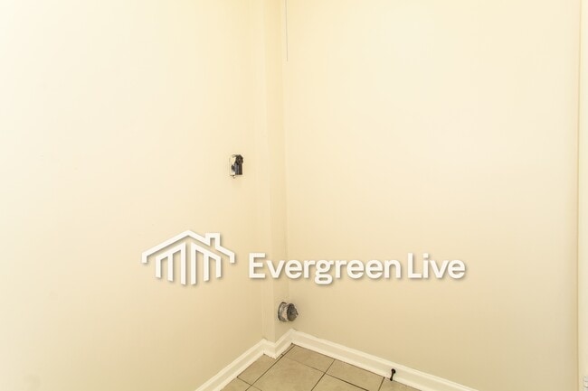 Building Photo - 3715 Ramos Ct