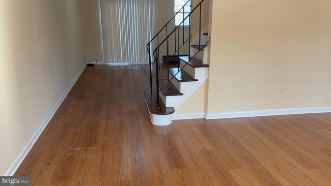 Building Photo - 61 Salem Rd