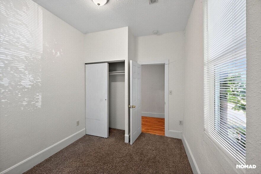 Building Photo - 2500 Eaton St