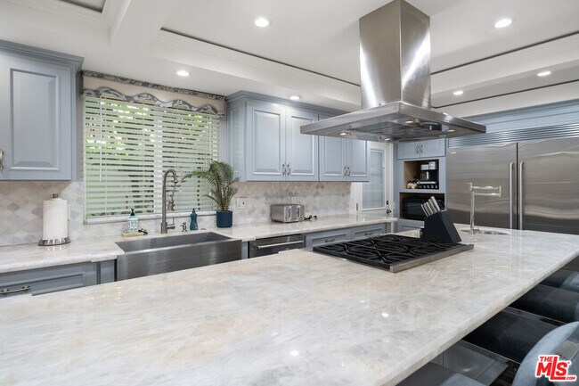 Building Photo - 22711 Margarita Dr