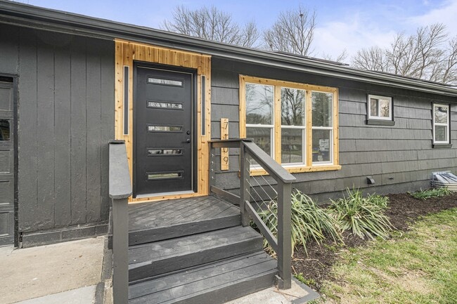 Building Photo - 7109 Conser St