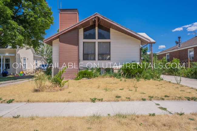 Building Photo - 357 S 200 W St