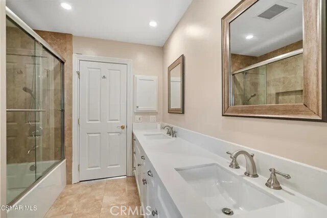 Building Photo - 3801 Mainsail Cir