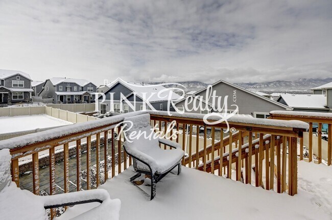 Building Photo - 1407 Grand Overlook St