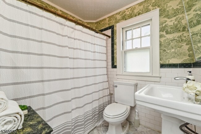 Building Photo - 26 Manley Terrace