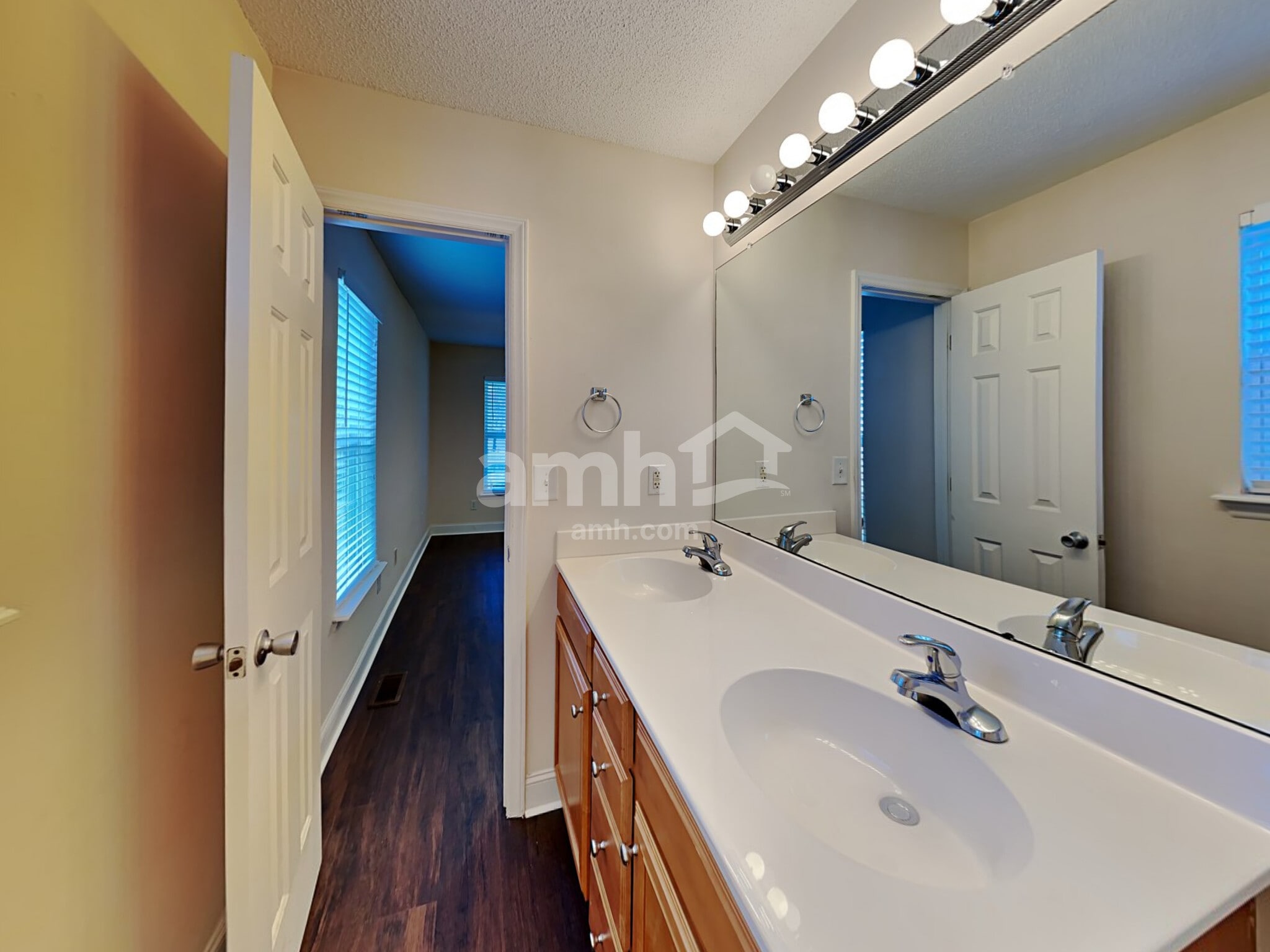 Building Photo - 2601 Mortise Ct