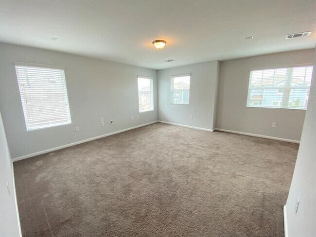 Building Photo - 220 Timber Brook Dr