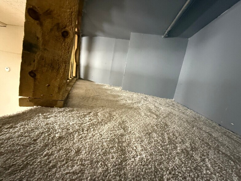 Building Photo - 115 N Washington St