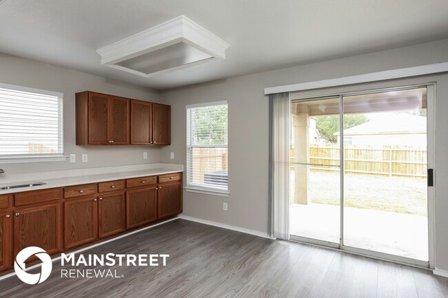 Building Photo - 105 Brahma Way