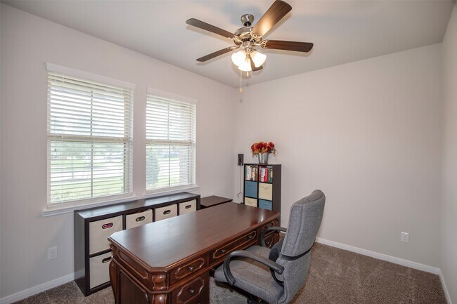 Building Photo - 1634 Analy Ct