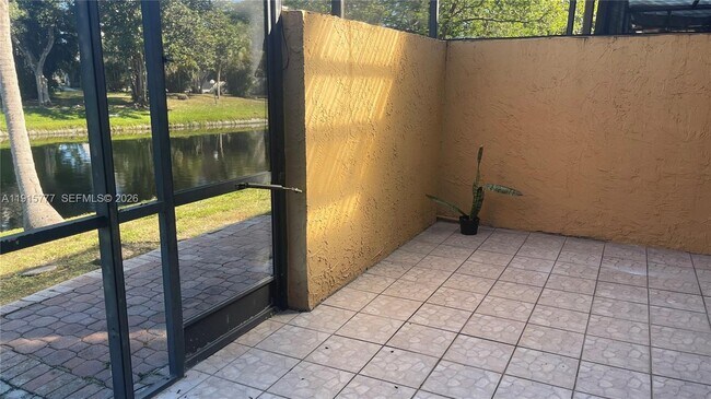 Building Photo - 9113 Lime Tree Ln