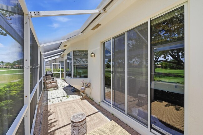 Building Photo - 8141 Sandpiper Way