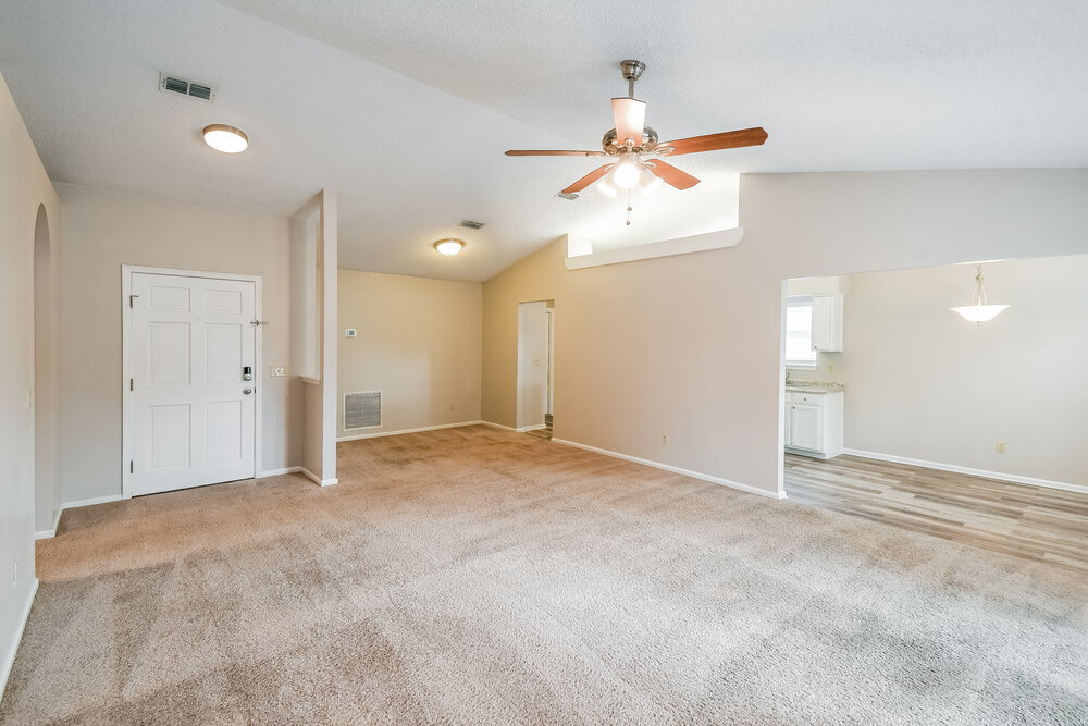 Building Photo - 3176 Chads Ct