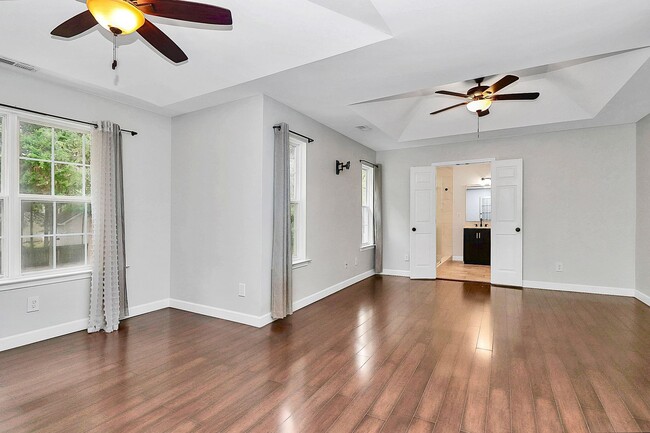 Building Photo - Welcome home to the popular Crossings neig...