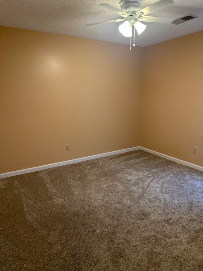 Building Photo - 119 Pennsylvania Ave