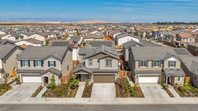 Building Photo - 317 Talus Wy S