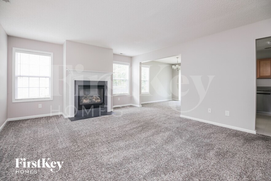 Building Photo - 4306 Lady Slipper Ln