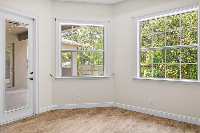 Building Photo - 3916 Hudson Ln