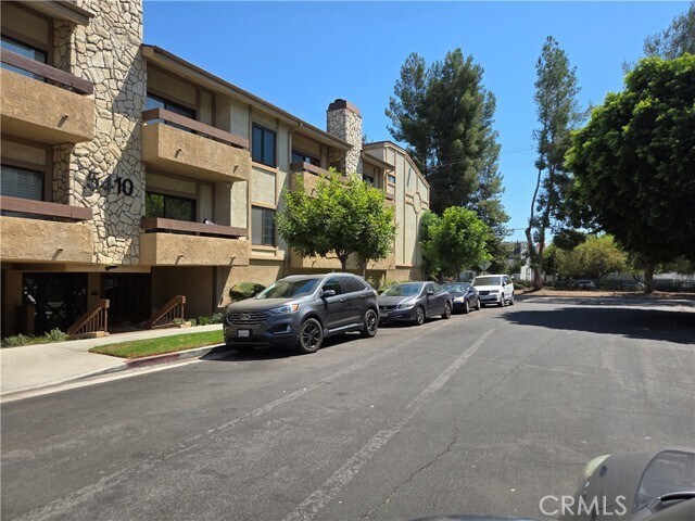 Building Photo - 12355 Chandler Blvd