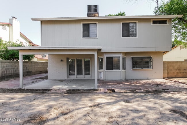 Building Photo - 5322 W Riviera Dr