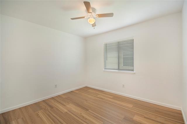 Building Photo - 1618 Pin Oak Trail
