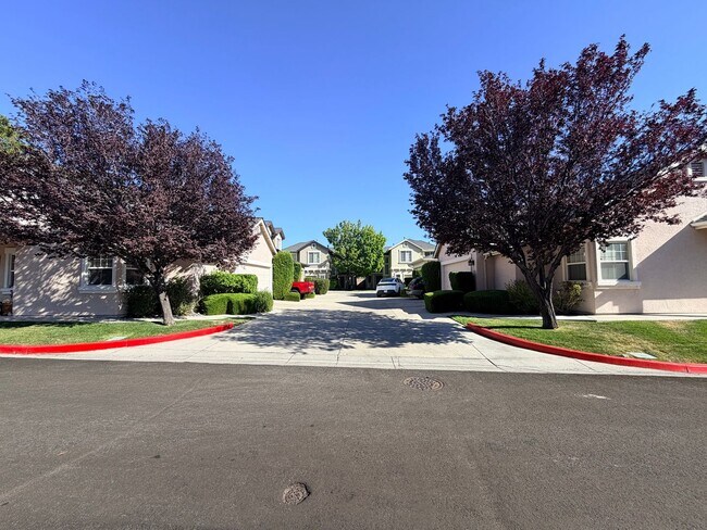 Building Photo - 5704 Golden Eagle Dr