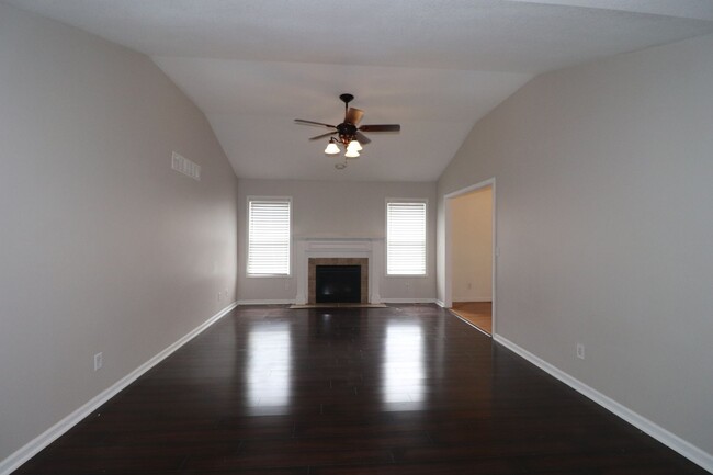 Building Photo - Gorgeous Home for Rent