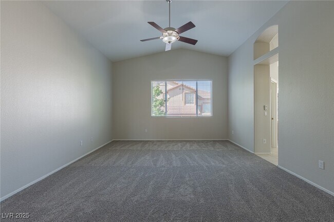 Building Photo - 2317 Sunrise Meadows Dr