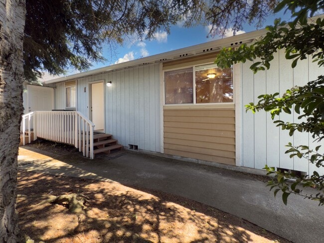 Primary Photo - 4903 88th St NE