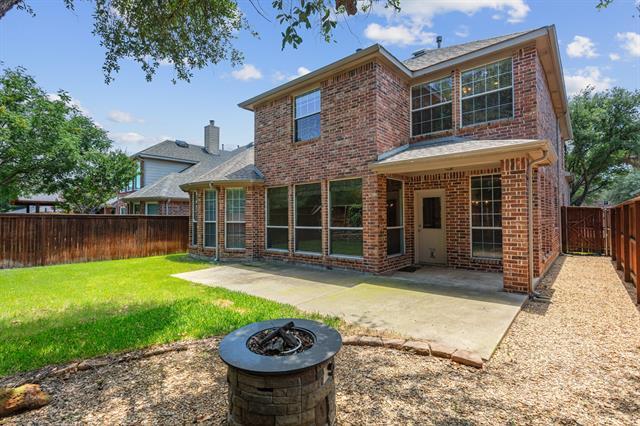 Building Photo - 1441 Golf Club Dr