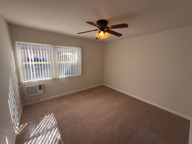 Building Photo - 178