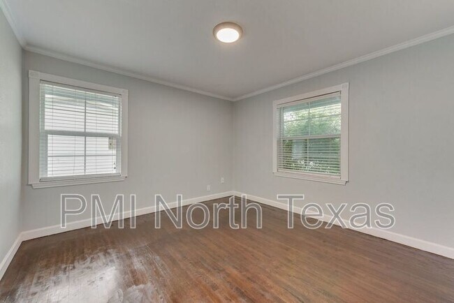 Building Photo - 9580 Magnolia Rd