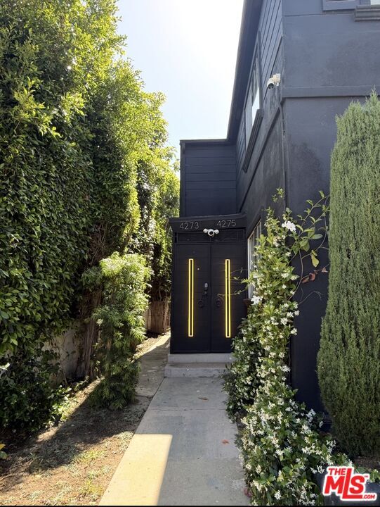 Building Photo - 4275 McClung Dr