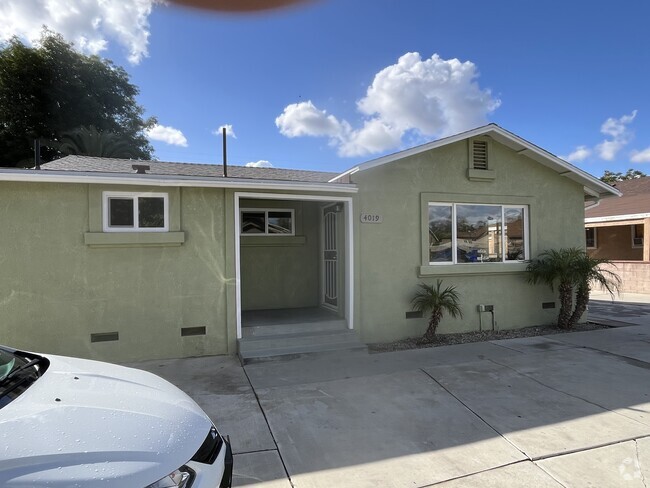 Building Photo - 4019 Rubidoux Blvd