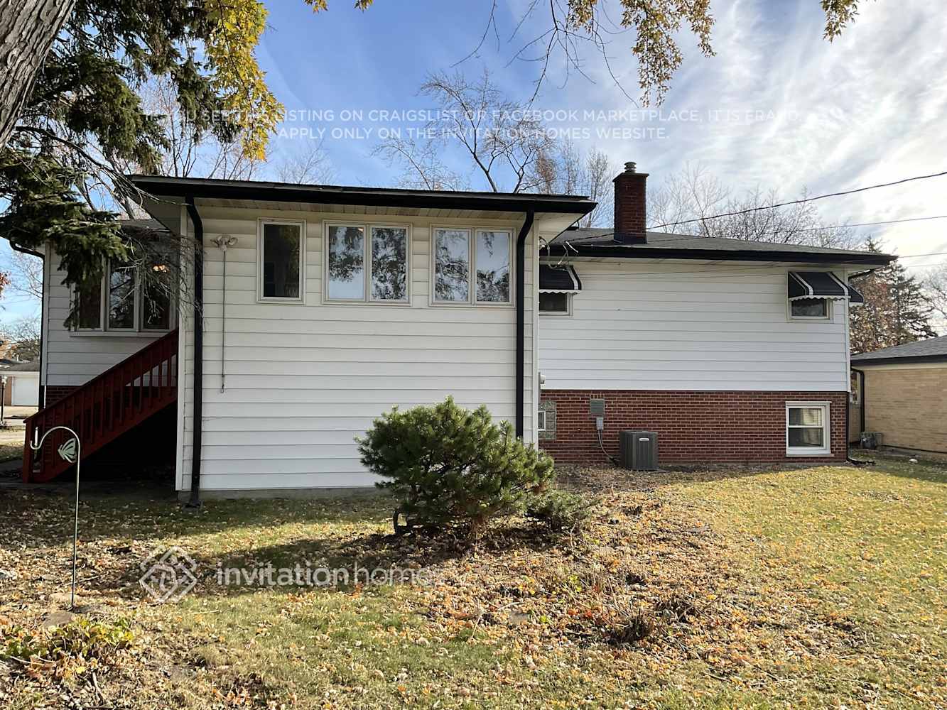 Building Photo - 404 S Crestwood Ln