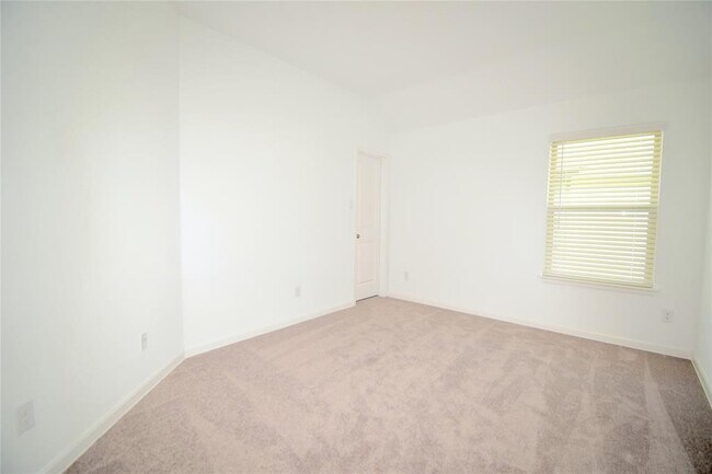 Building Photo - 22630 Sutherland Bend Ln