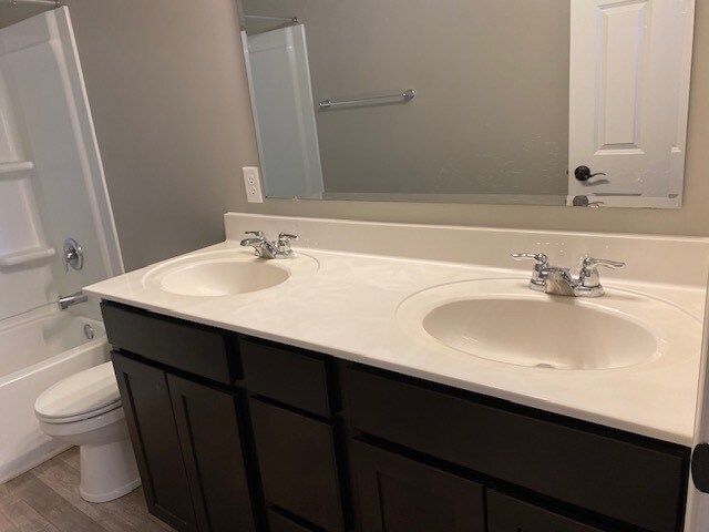 Building Photo - 4830 Halsley Ct