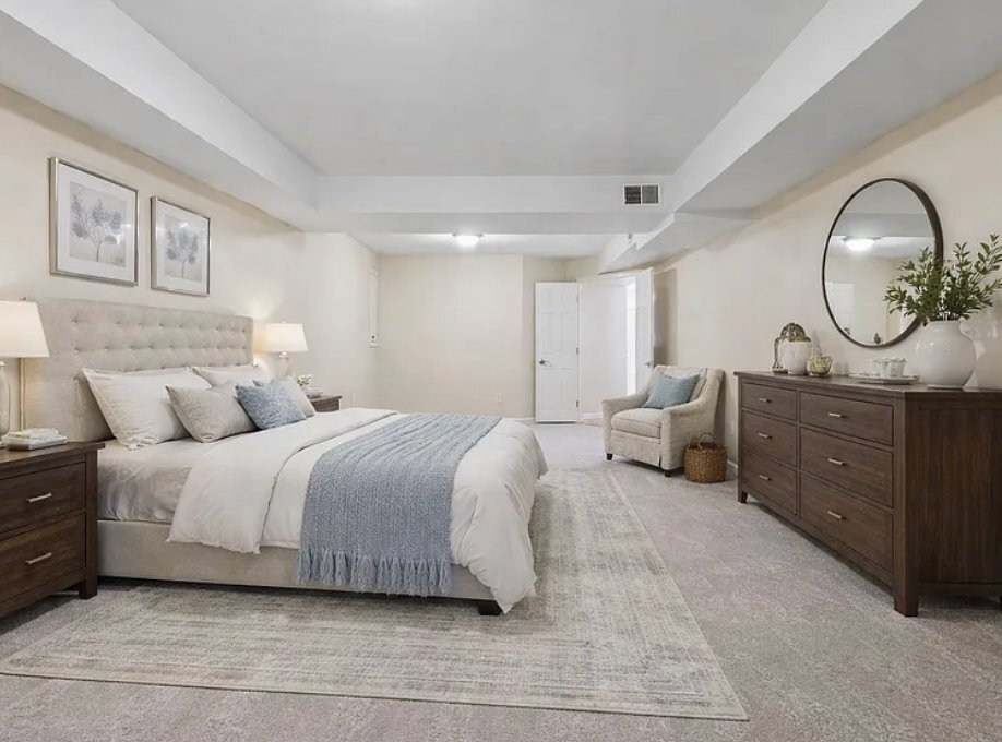 Building Photo - 231 Glenstone Cir