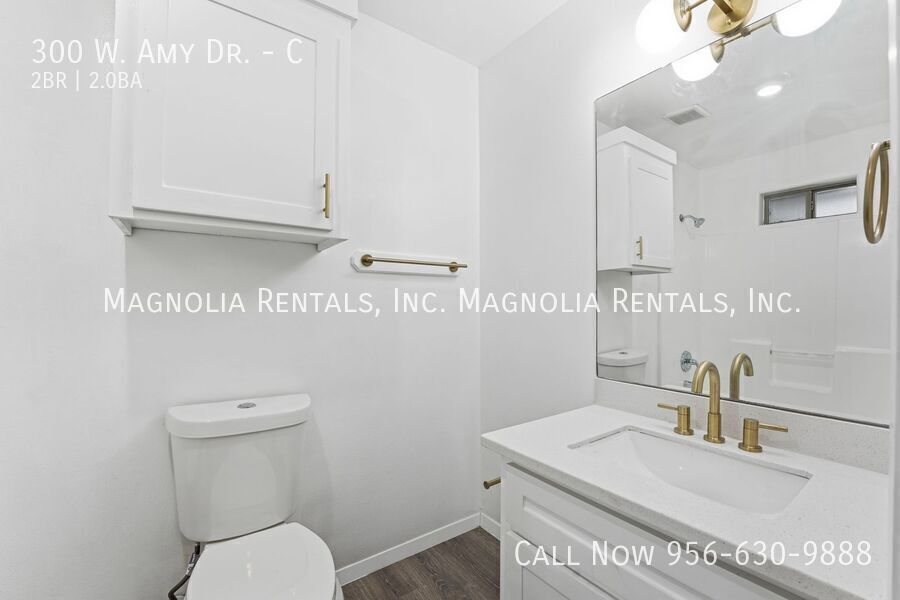 Building Photo - 300 W Amy Dr